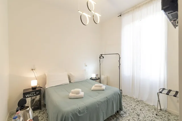 Room, Double Bed, B B La Casa Di Amy 3/10