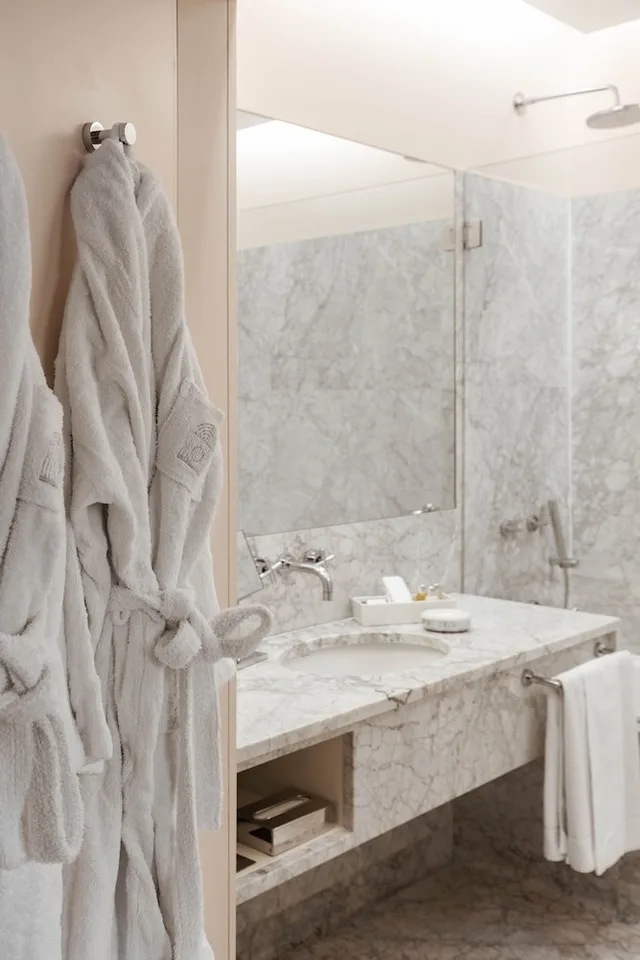 جناح بسرير كينج بشرفة، Hotel Britania Art Deco, a Lisbon Heritage Collection 3/3
