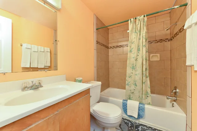 جناح بسريرين كوين يُسمح فيها بالحيوانات الأليفة، Americas Best Value Inn Port Aransas 2/2
