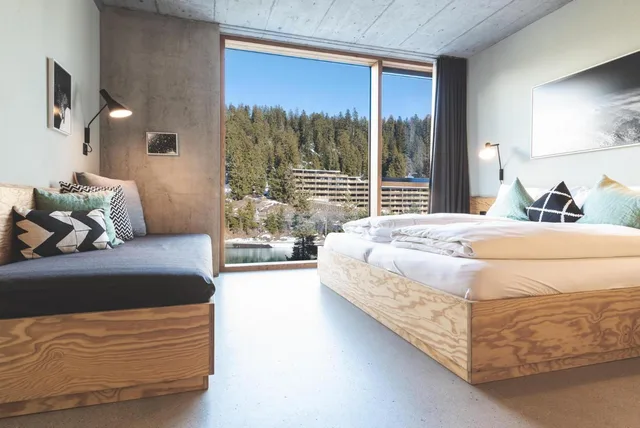 غرفة بسرير مزدوج مع سرير إضافي، Riders Hotel 4/5