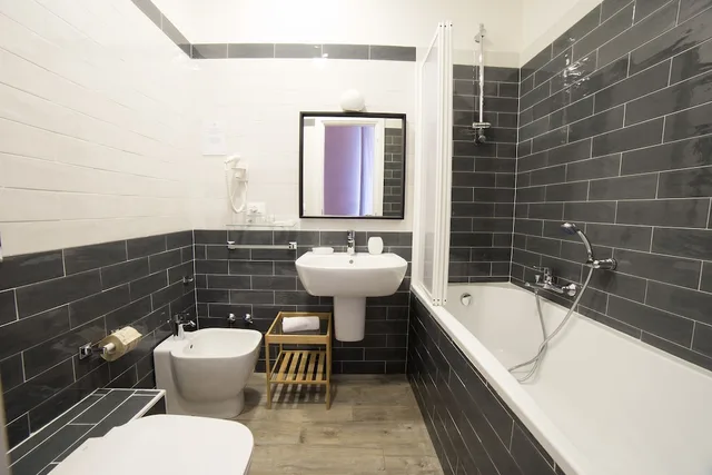Deluxe Double Room, 1 King Bed, Balcony, P.C. Boutique H. 7/7