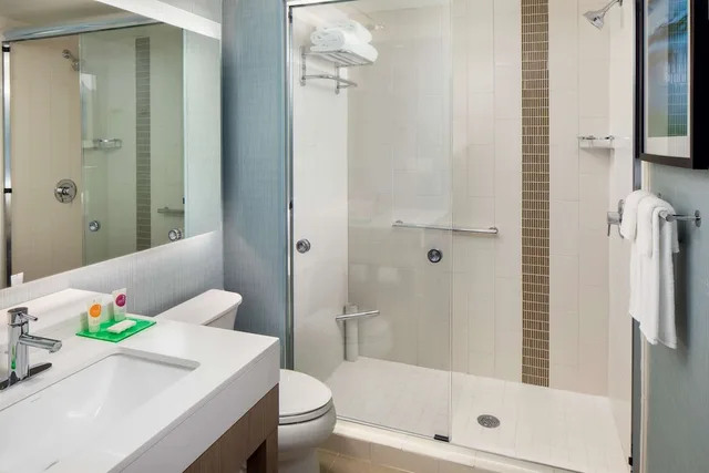 غرفة ركنية بسرير كينج مع أريكة، Hyatt Place Mount Pleasant Towne Centre 3/3