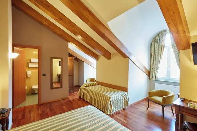 غرفة ثلاثية بسرير كوين وسرير فردي، Hotel Liberty 6/10