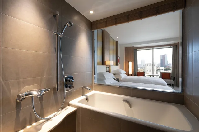 غرفة كلوب ديلوكس بسرير كينج مع دخول صالة النادي، Sheraton Miyako Hotel Tokyo 3/12