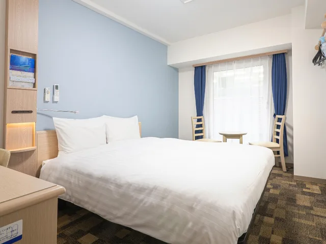 غرفة بسرير كوين، Toyoko Inn Osaka Namba 1/1