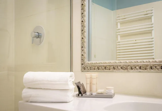 جناح بشرفة، Palazzo Vitturi Hotel 4/4
