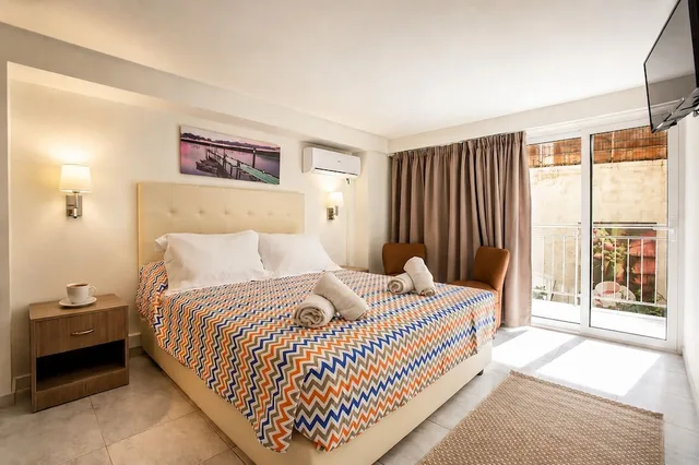 غرفة قياسية بسرير مزدوج، Life Hotel 3/10