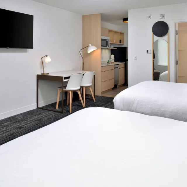 استوديو بسرير كوين، TownePlace Suites by Marriott Asheville Downtown 4/7