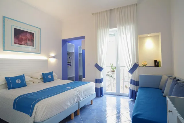 غرفة بسرير مزدوج أو سريرين منفصلين بإطلالة على الحديقة، Aurora Hotel & Suites Sul Mare 2/7