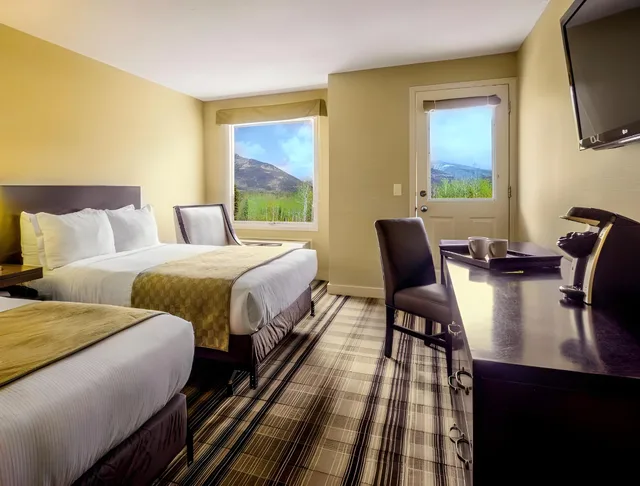 غرفة بسريرين مزدوجين، Grande Rockies Resort Bellstar Hotels Resorts 1/9