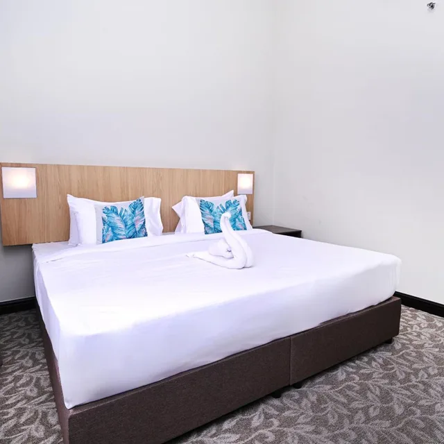 غرفة ديلوكس بسرير كينج، Kingston Hotel 10 @ Bukit Jalil 5/10