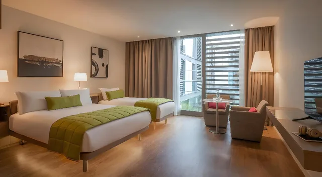 غرفة تنفيذية ثلاثية مفردة بسرير مزدوج، The Gibson Hotel 1/1