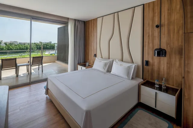2 Bedrooms, Skyline, Suite, Double Bed, Sofa, Adult Only, Private Infinity Pool، Rixos Premium Magawish Bay View 1/2