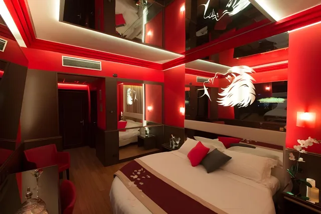 Budget, Single, Round Bed، As Hotel Cambiago 1/1