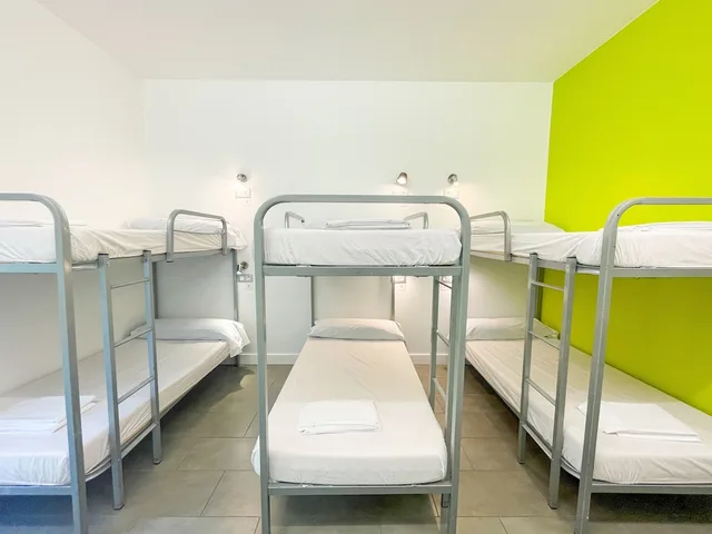 سكن مشترك مختلط بستة أسرّة وأسرّة بطابقين، Green Nest Hostel Uba Aterpetxea 3/10