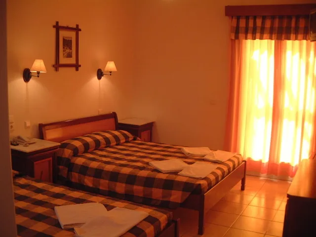 غرفة قياسية ثلاثية بسرير فردي، Karidis Hotel 7/7