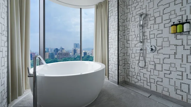 Indigo, Premier, Suite، HOTEL INDIGO KAOHSIUNG CENTRAL PARK 2/2