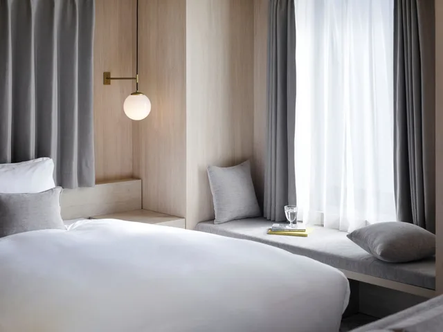 غرفة سوبيريور بسريرين مزدوجين، Hotel The Leben Osaka 1/6