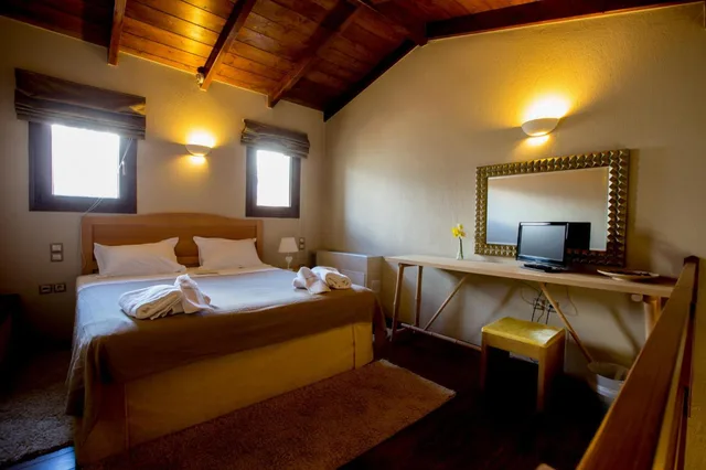 Suite, Mountain View, Anavasi Mountain Resort 1/10