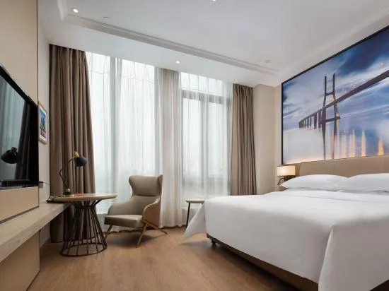 غرفة ديلوكس بسرير كينج، Vienna Hotel (Nanjing Maigao Bridge Subway Station Branch) 1/1