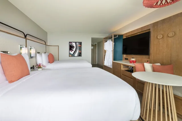 Premium, 2 Double Beds, Ocean View, Crowne Plaza Resort Guam 6/10