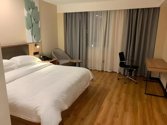 غرفة بزنس بسرير كينج وسرير كوين، GreenTree Inn Anhui Suzhou Yongqiao Qiongyun Market 1/1