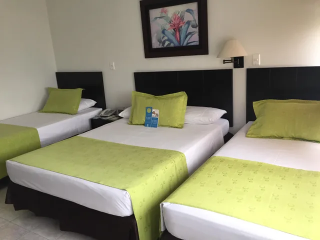 Standard TPL, Hotel Chicamocha 3/4