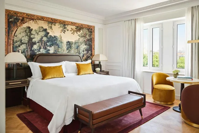 1 Bedroom, Neptuno, Suite, King Bed, Fountain View، The Palace, A Luxury Collection Hotel 1/10