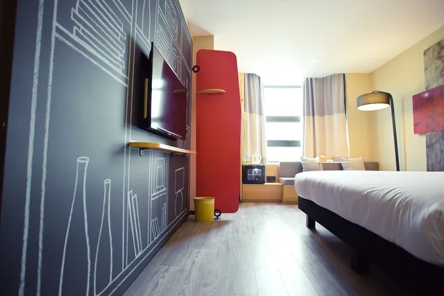 Ibis Xuzhou East Huaihai Road Hotel، Yunlong 27/41