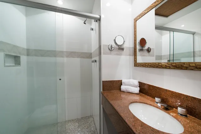 Superior, Single, Lateral Side Sea View، Oceano Copacabana 4/4