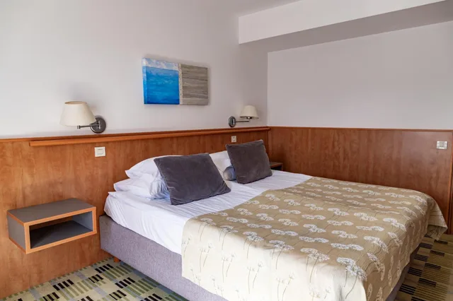 جناح، Hotel Svoboda - Terme Krka 5/10