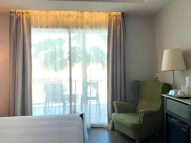 Deluxe, The Sala Pattaya 7/10