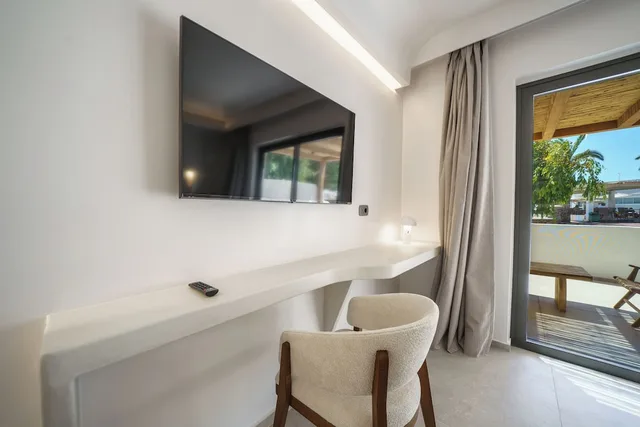 Aegean, Junior Suite, Garden View, Terrace، Kavuras Village Hotel & Suites 10/10