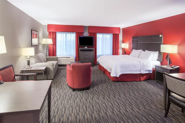 جناح استوديو تنفيذي بسرير كينج مع أريكة، Hampton Inn & Suites Temecula 4/8