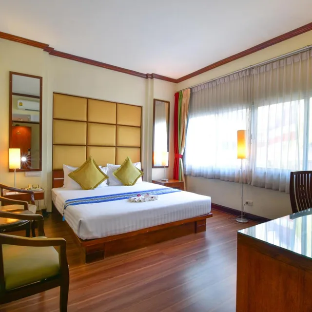 جناح بريميير بسرير مزدوج، GRAND BUSINESS INN 6/10