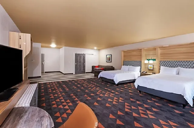 جناح لذوي الإعاقة، Holiday Inn Amarillo East 2/3