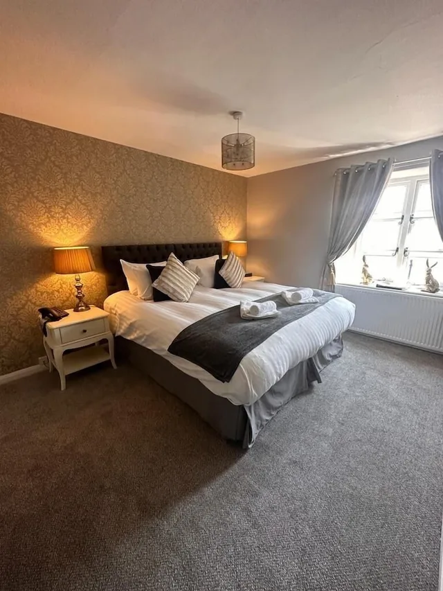 غرفة سوبيريور بسرير كينج، The Royal Oak Inn 3/3