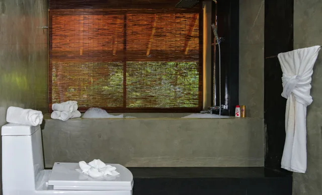 1 Bedroom, Royal, Cabin, King and Twin Beds, River View, Kandy Cabana Eco Resort 3/3