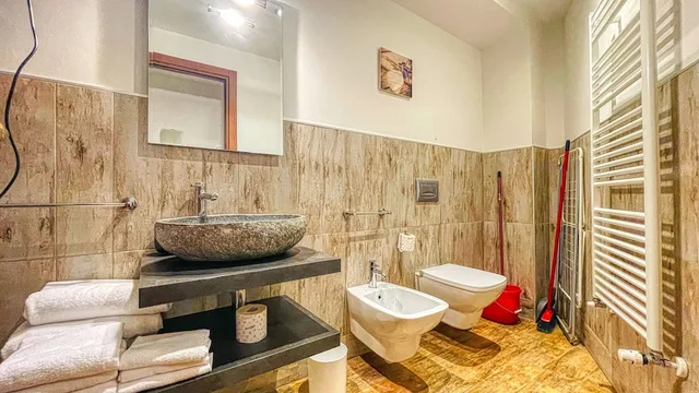 شقة سكنية عائلية بسرير كينج وسرير فردي بغرفة نوم واحدة مع أريكة في الطابق الأرضي، Residence Tabor 3/4