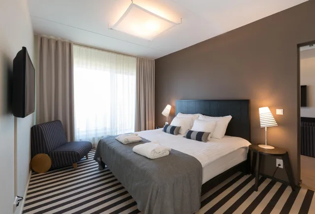 جناح، Hedon SPA and Hotel 2/10