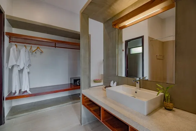 جناح بريميير بسرير مزدوج بشرفة، Le Chanthou Boutique 4/5