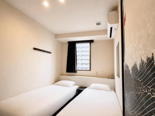 Room, Twin Beds, Arashi Hotel Namba 9/10