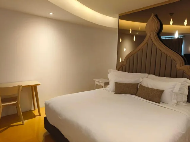 غرفة تنفيذية بسرير مزدوج بشرفة، Anajak Bangkok Hotel 1/10