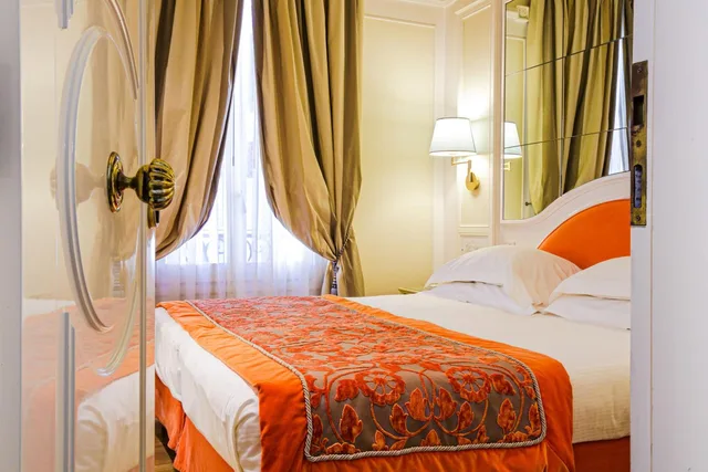 غرفة كلاسيكية بسرير مزدوج أو سريرين منفصلين، Grand Hotel Des Bains 1/4