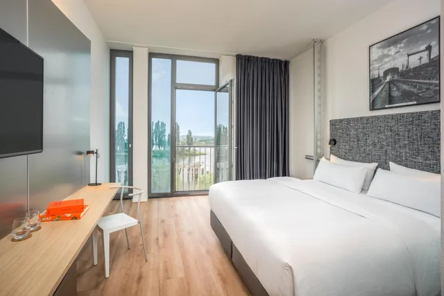 Innside, King Bed، Innside By Melia Bremen 3/7