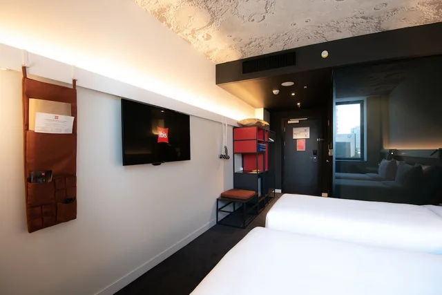غرفة قياسية بسريرين منفصلين، ibis Baku City Hotel 4/10