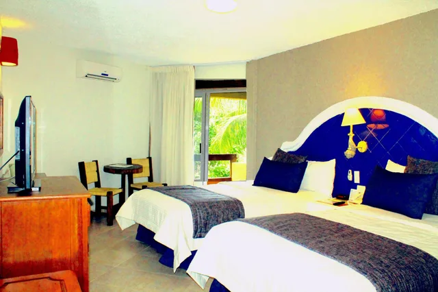 غرفة سوبيريور بإطلالة على الحديقة، Casa Del Mar Cozumel Hotel And Dive Resort 2/4