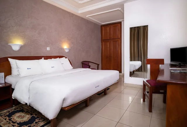 غرفة ديلوكس بسرير كوين، Hôtel Bano Palace 2/3