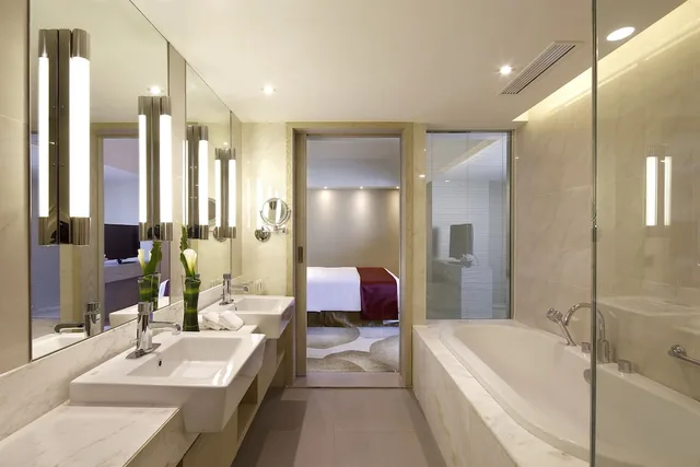 غرفة بسرير كينج بإطلالة على المدينة بغرفة نوم واحدة، Holiday Inn Kunming City Centre 7/8