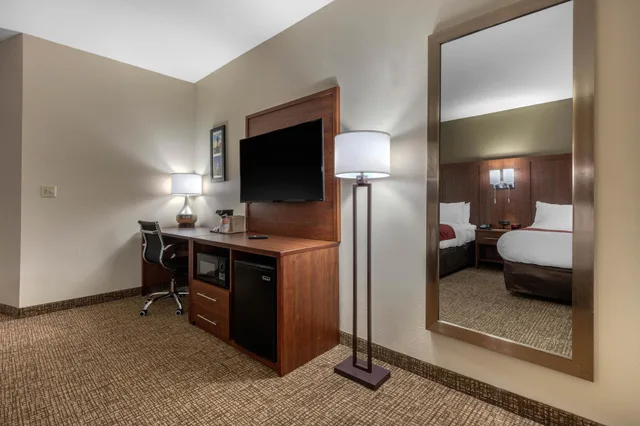 جناح بسريرين كوين لذوي الإعاقة، Comfort Inn and Suites Montgomery East Carmichael Rd 9/9